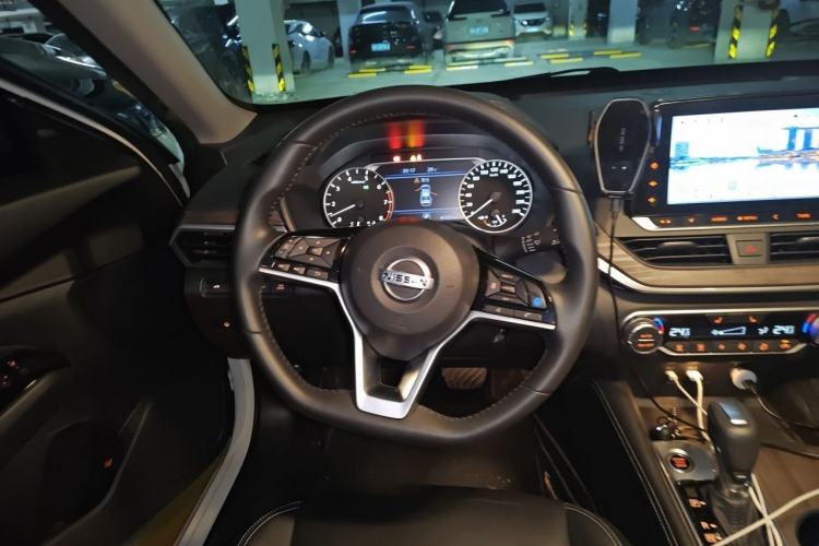 Used Nissan Teana 2021 2.0L XL Upper AD1 Smart Drive & Navigation Edition Steering Wheel