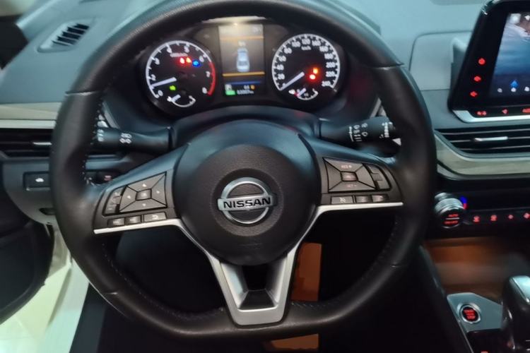 Used Nissan Teana 2021 2.0L XL Comfort Edition Steering Wheel
