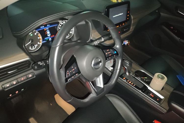 Used Nissan Teana 2021 2.0L XL Upper AD1 Smart Drive & Navigation Edition Steering Wheel