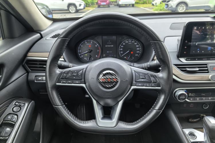 Used Nissan Teana 2021 2.0L XL Comfort Edition Steering Wheel