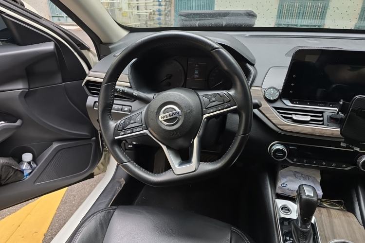 Used Nissan Teana 2021 2.0L XL Comfort Edition Steering Wheel