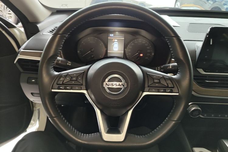 Used Nissan Teana 2021 2.0L XL Comfort Edition Steering Wheel