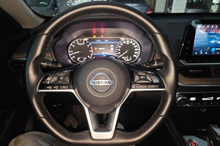 Used Nissan Teana 2021 2.0L XL Upper AD1 Smart Drive & Navigation Edition Steering Wheel