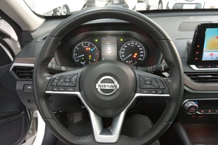 Used Nissan Teana 2021 2.0L XL Comfort Edition Steering Wheel