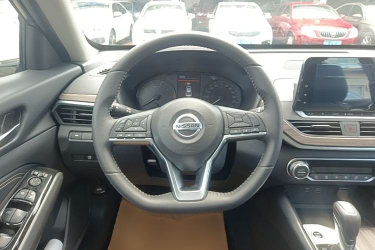 Used Nissan Teana 2021 2.0L XL Comfort Edition Steering Wheel