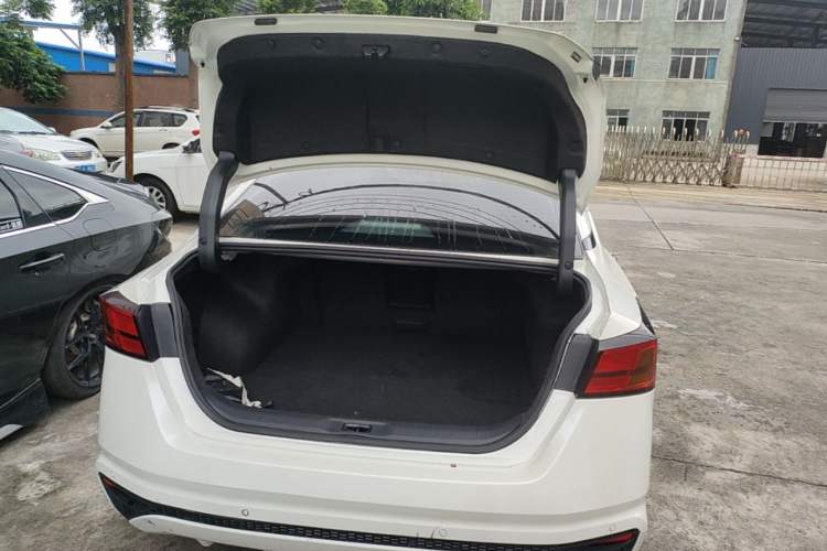 Used Nissan Teana 2021 2.0L XL Comfort Edition Trunk