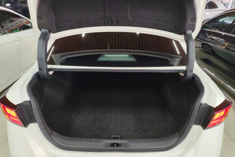 Used Nissan Teana 2021 2.0L XL Comfort Edition Trunk