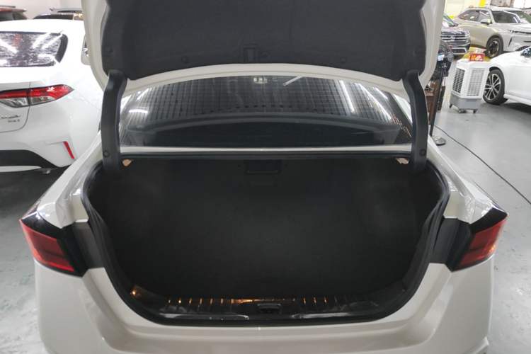Used Nissan Teana 2021 2.0L XL Comfort Edition Trunk