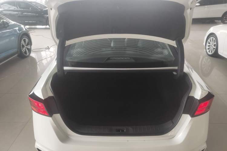 Used Nissan Teana 2021 2.0L XL Comfort Edition Trunk