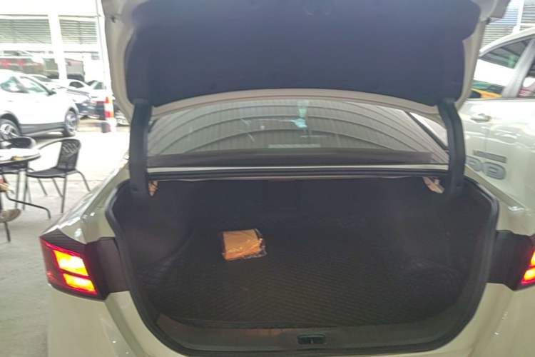 Used Nissan Teana 2021 2.0L XL Comfort Edition Trunk