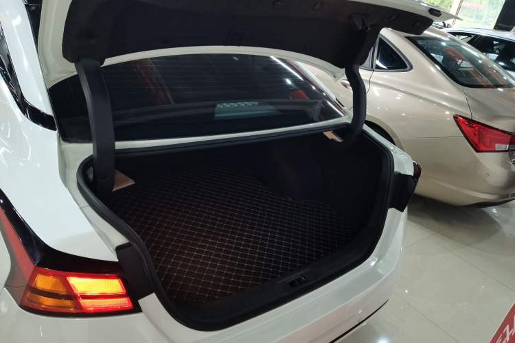 Used Nissan Teana 2021 2.0L XL Comfort Edition Trunk