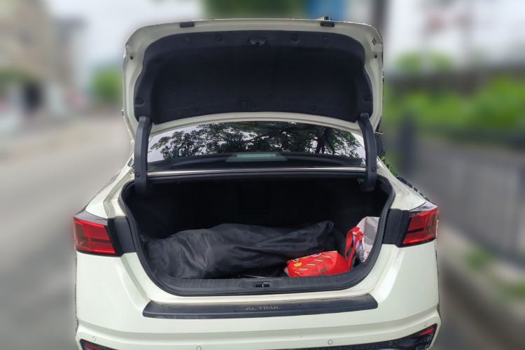 Used Nissan Teana 2021 2.0T XL Upper AD1 Smart Navigation Edition Trunk