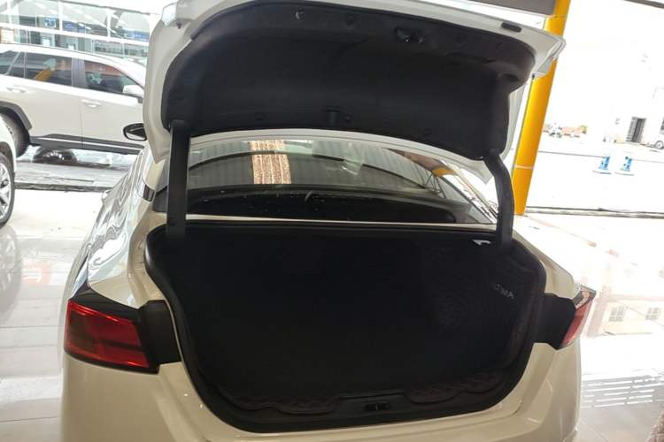 Used Nissan Teana 2021 2.0L XL Comfort Edition Trunk