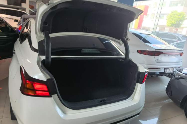 Used Nissan Teana 2021 2.0L XL Comfort Edition Trunk