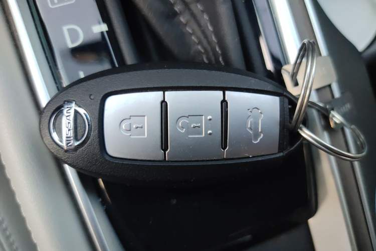 Used Nissan Teana 2021 2.0L XL Upper AD1 Smart Drive & Navigation Edition Vehicle Key