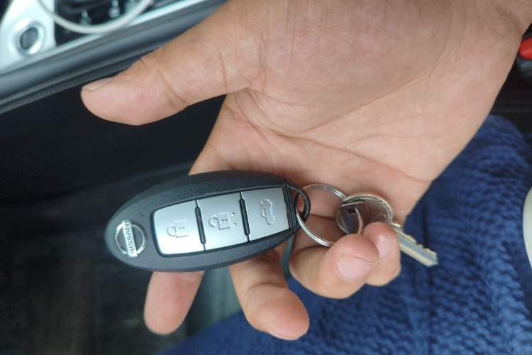 Used Nissan Teana 2021 2.0L XL Upper AD1 Smart Drive & Navigation Edition Vehicle Key