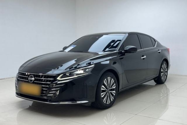Ojetý Nissan Teana 2022 2.0L XL-Upr Enjoyment Edition