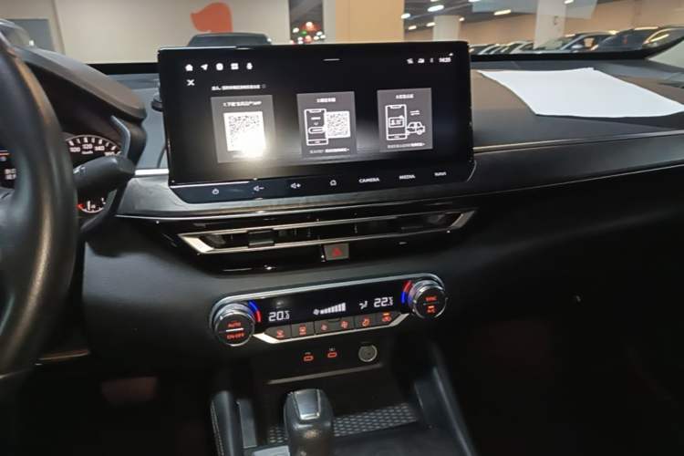 Used Nissan Teana 2022 2.0L XL-TLS Enjoyment Edition Audio And AC Panel