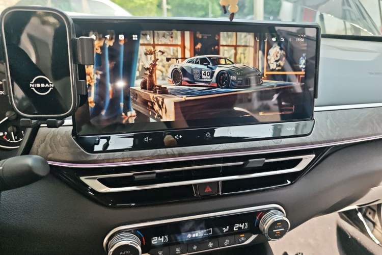 Used Nissan Teana 2022 2.0L XL-Upr Enjoyment Edition Audio And AC Panel