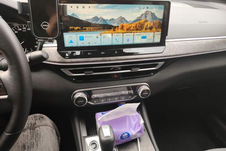 Used Nissan Teana 2022 2.0L XL-Upr Enjoyment Edition Audio And AC Panel