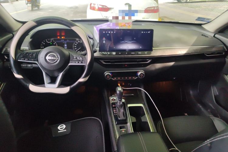 Used Nissan Teana 2022 2.0L XL-TLS Enjoyment Edition Center Console