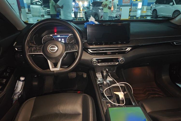 Used Nissan Teana 2022 2.0L XL-TLS Enjoyment Edition Center Console