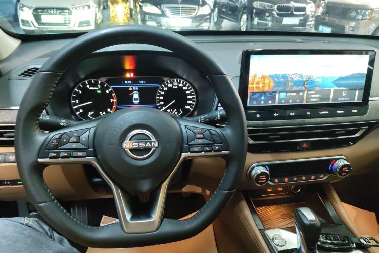 Used Nissan Teana 2022 2.0L XL-TLS Enjoyment Edition Center Console