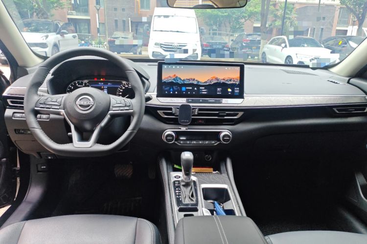 Used Nissan Teana 2022 2.0L XL-TLS Enjoyment Edition Center Console
