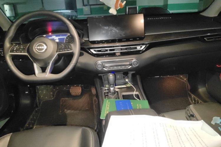 Used Nissan Teana 2022 2.0L XL-TLS Enjoyment Edition Center Console