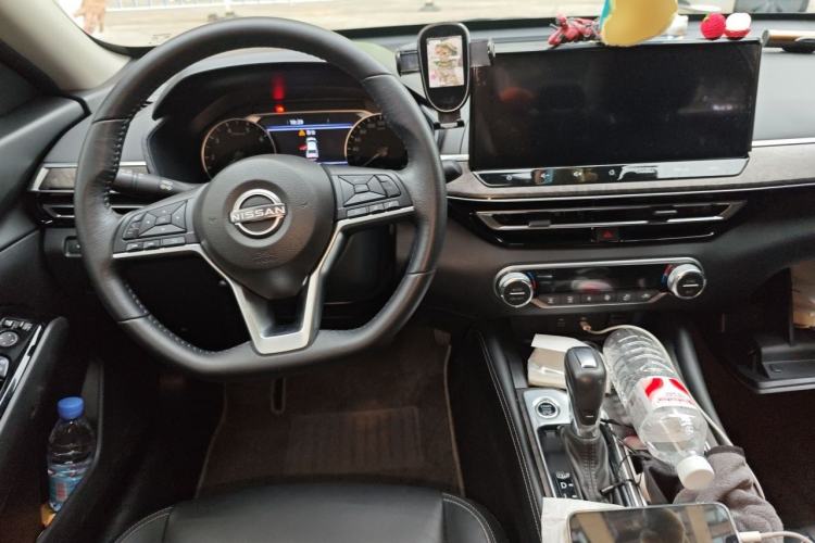 Used Nissan Teana 2022 2.0L XL-TLS Enjoyment Edition Center Console