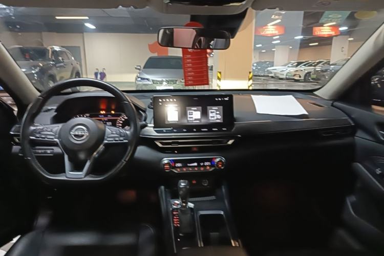 Used Nissan Teana 2022 2.0L XL-TLS Enjoyment Edition Center Console