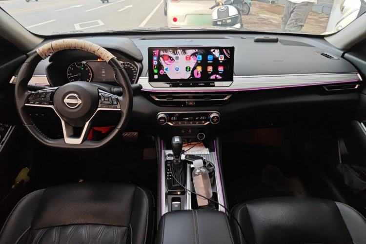 Used Nissan Teana 2022 2.0T XL Enjoyment Edition Center Console