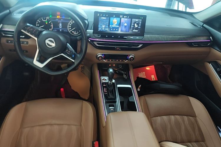 Used Nissan Teana 2022 2.0L XL-Upr Enjoyment Edition Center Console