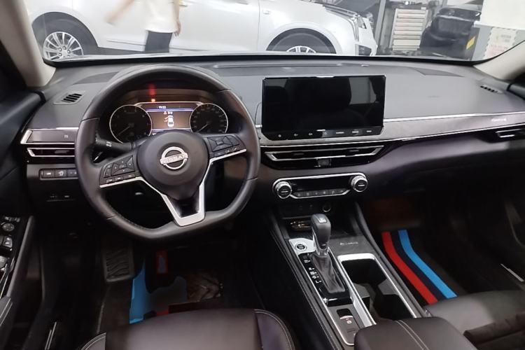 Used Nissan Teana 2022 2.0L XL-TLS Enjoyment Edition Center Console