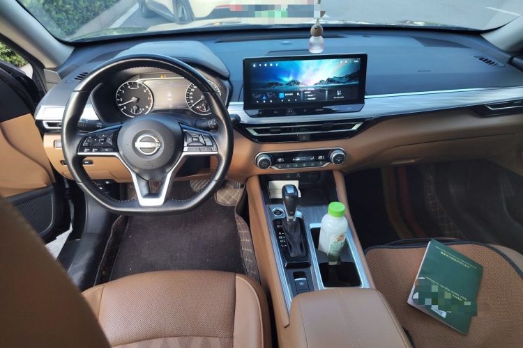 Used Nissan Teana 2022 2.0T XV Premium Edition Center Console