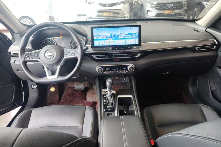Used Nissan Teana 2022 2.0L XL-TLS Enjoyment Edition Center Console