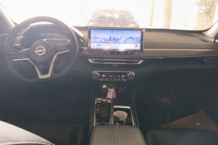 Used Nissan Teana 2022 2.0L XL-TLS Enjoyment Edition Center Console