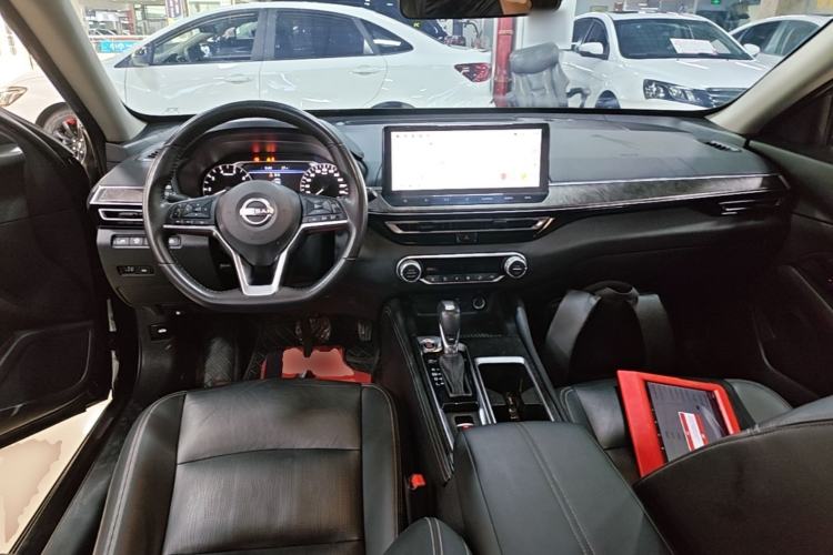 Used Nissan Teana 2022 2.0L XL-TLS Enjoyment Edition Center Console