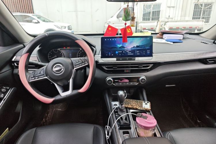 Used Nissan Teana 2022 2.0L XL-TLS Enjoyment Edition Center Console
