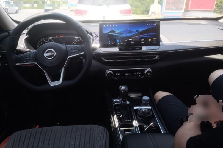 Used Nissan Teana 2022 2.0L XL-TLS Enjoyment Edition Center Console