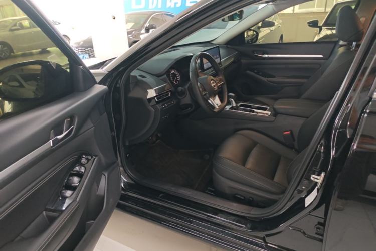 Used Nissan Teana 2022 2.0L XL-TLS Enjoyment Edition Driver Seat