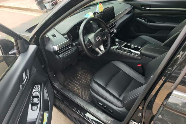 Used Nissan Teana 2022 2.0L XL-TLS Enjoyment Edition Driver Seat