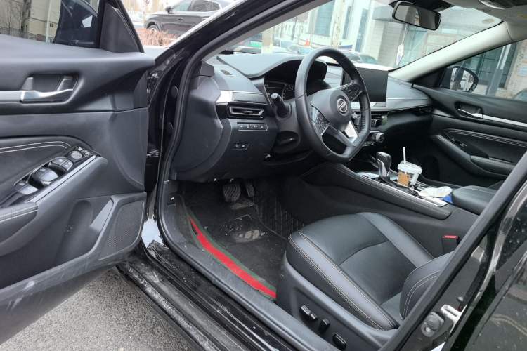 Used Nissan Teana 2022 2.0L XL-TLS Enjoyment Edition Driver Seat