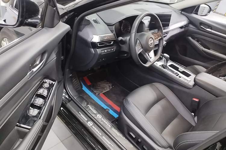 Used Nissan Teana 2022 2.0L XL-TLS Enjoyment Edition Driver Seat