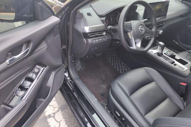 Used Nissan Teana 2022 2.0L XL-TLS Enjoyment Edition Driver Seat