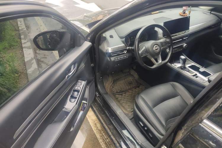 Used Nissan Teana 2022 2.0L XL-TLS Enjoyment Edition Driver Seat