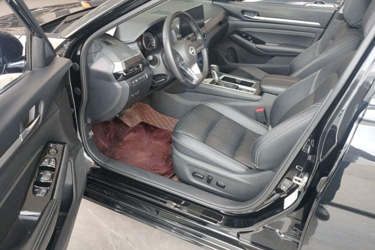 Used Nissan Teana 2022 2.0L XL-TLS Enjoyment Edition Driver Seat