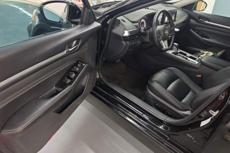 Used Nissan Teana 2022 2.0L XL-TLS Enjoyment Edition Driver Seat