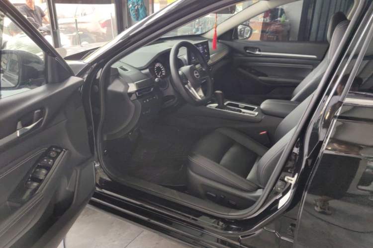Used Nissan Teana 2022 2.0L XL-TLS Enjoyment Edition Driver Seat