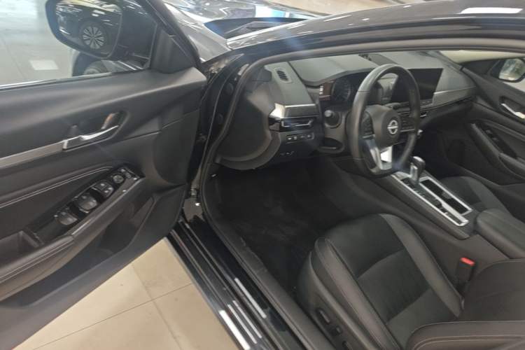 Used Nissan Teana 2022 2.0L XL-TLS Enjoyment Edition Driver Seat